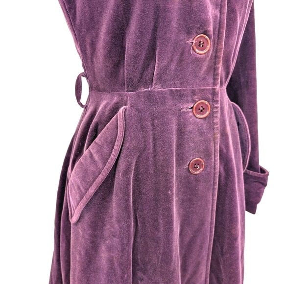 VTG Plum Velvet, Hooded Opera Swing Coat W Slouchy Cuffs/Pockets. Small - Picture 10 of 16